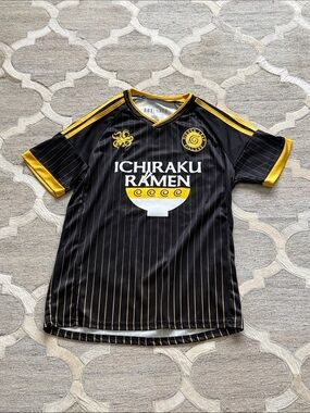 Box Lunch Men’s S Naruto Jersey
